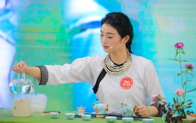 一片原生态“绿叶”的蜕变之路