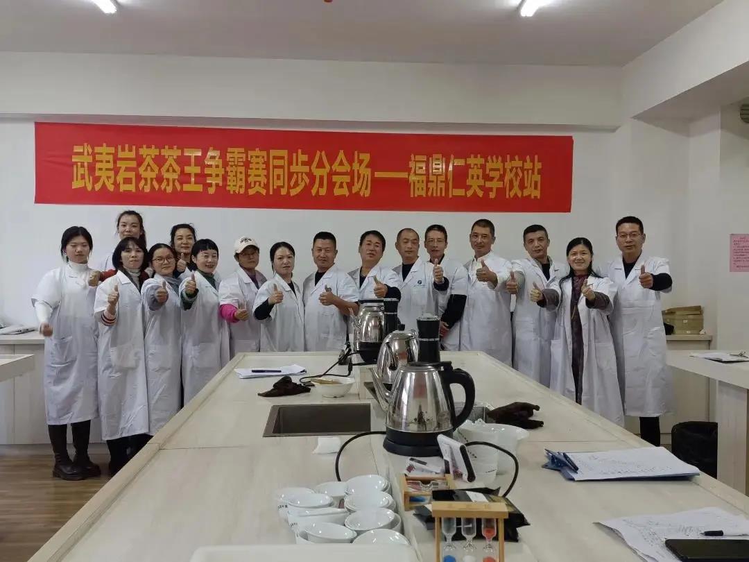 3ed24e2620dd27f332184f5189455f9b.jpg 3ed24e2620dd27f332184f5189455f9b.jpg