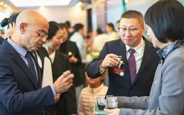 0d572e34a1430270073c4d8c7414bf0c.jpg 0d572e34a1430270073c4d8c7414bf0c.jpg