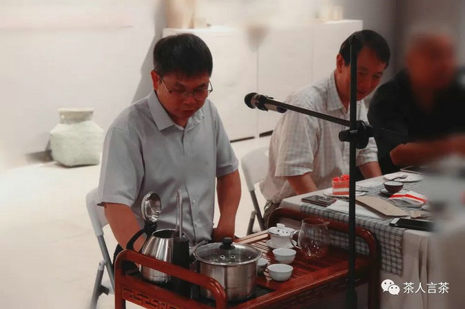 7e849a8bf8190347f4638f84bd06bacf.jpg 7e849a8bf8190347f4638f84bd06bacf.jpg