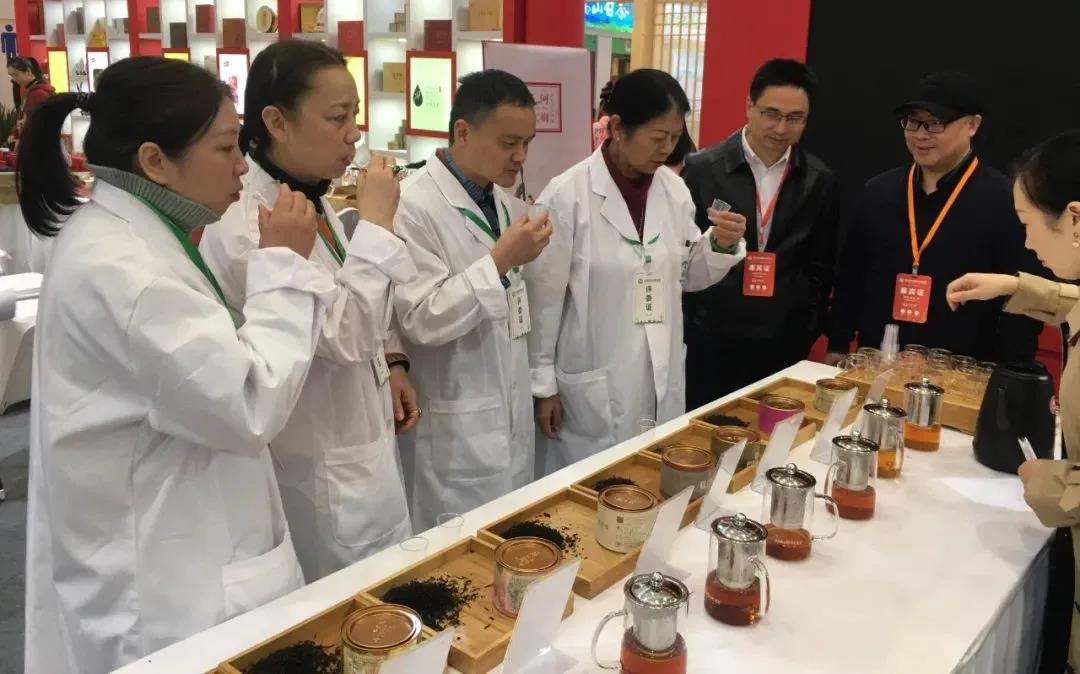 12c7f33c15ff7498a47a3342b669782e.jpg 12c7f33c15ff7498a47a3342b669782e.jpg