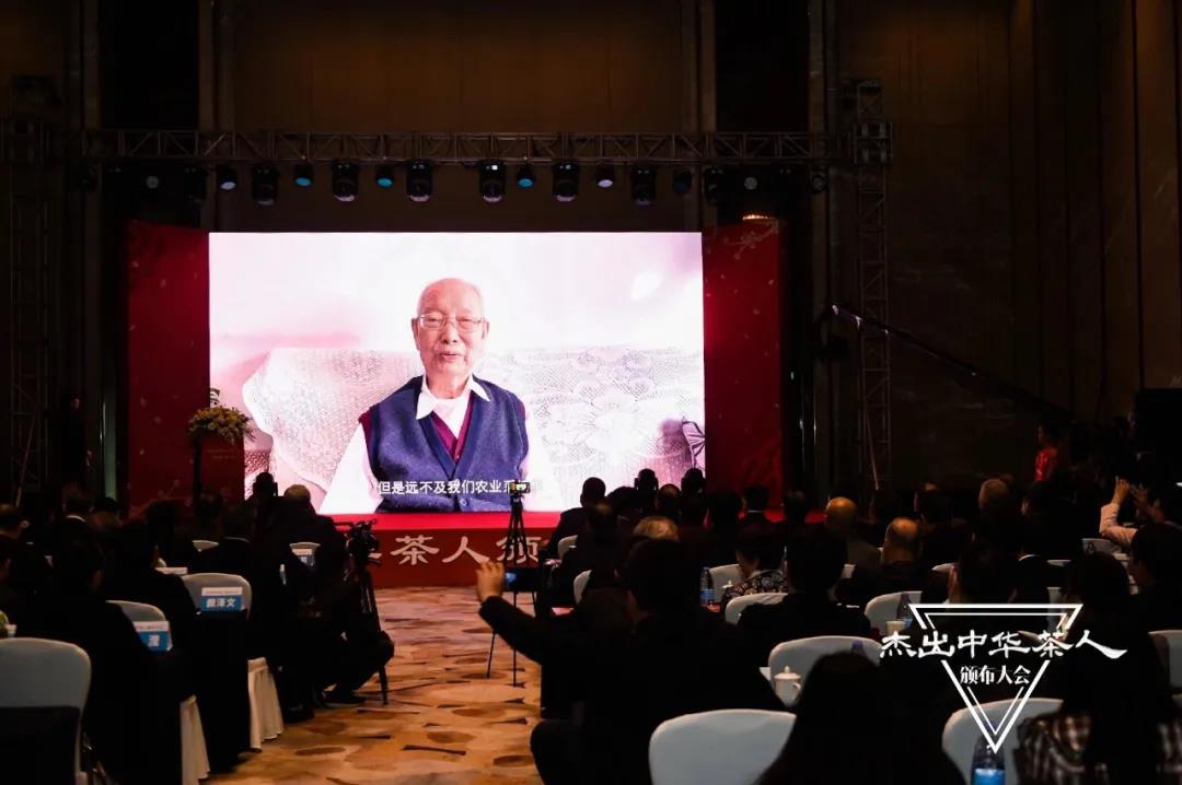 594d72e715d870f1ea50a6b6abcc7f37.jpg 594d72e715d870f1ea50a6b6abcc7f37.jpg