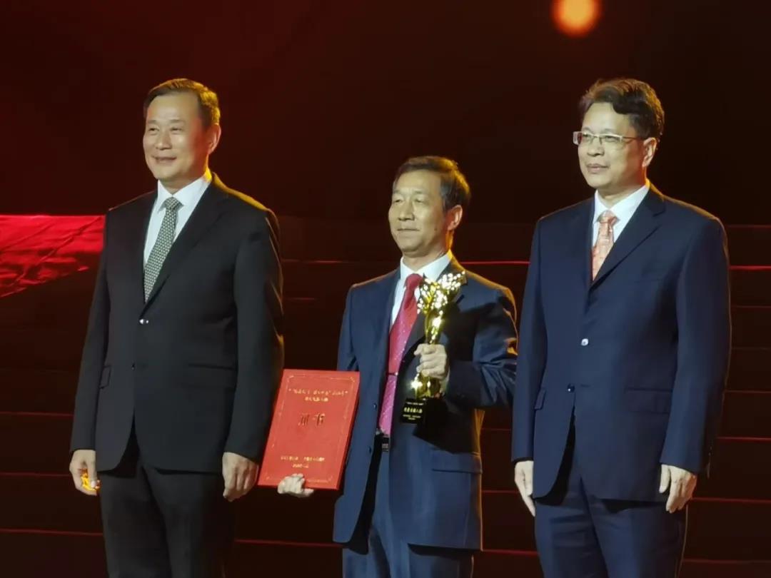 e78a4d17821fbc03980d41e097502965.jpg e78a4d17821fbc03980d41e097502965.jpg