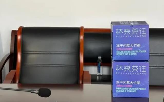 ce0017748a1a618d554820fd64554ffd.jpg